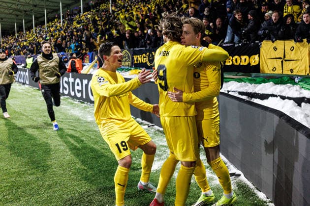 260218 Jens Petter Hauge of Bodo Glimt celebrate with teammates after 2 1 during the UEFA Champions League football match between Bodo Glimt and Inter on February 18, 2026 in Bodo Photo Marius Simensen BILDBYRAN COP 238 MM0055 bbeng football fotball fotboll soccer uefa champions league mesterligaen bodo glimt inter fc internazionale milano jubel  Copyright: MARIUSxSIMENSEN BB260218ZH158