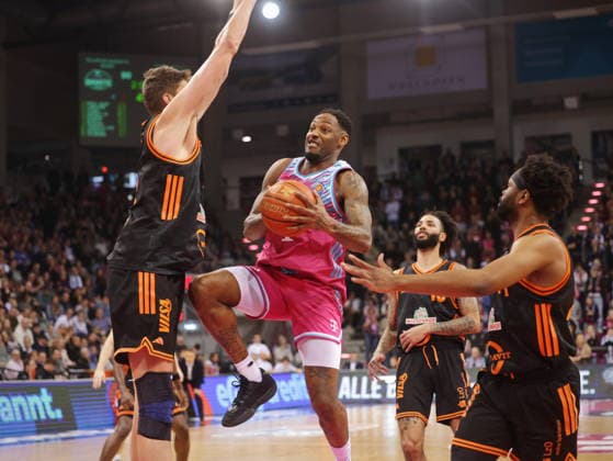 Jeff Garrett Telekom Baskets Bonn vs Rasta Vechta 21 Speiltag season 2025 26