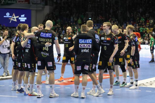 18 02 2026, xgox, Handball, EHF Champions League, SC Magdeburg GOG Handbold v l Magdeburg Cheering about the victory, cheering after the end of the game Magdeburg