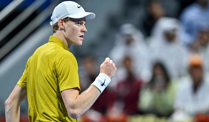 ATP, Tennis Herren QATAR EXXONMOBIL OPEN-ROUND OF 16 Jannik Sinner of Italy competes against Alexei Popyrin of Australia in the Round of q6 at the ATP men s Qatar ExxonMobil Open 2026 tennis tournament at the Khalifa International Tennis Complex in Doha, Qatar, on February 18 2026. DOHA Qatar Copyright: xNOUSHADx