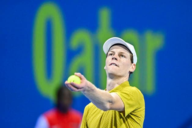ATP, Tennis Herren QATAR EXXONMOBIL OPEN-ROUND OF 16 Jannik Sinner of Italy competes against Alexei Popyrin of Australia in the Round of q6 at the ATP men s Qatar ExxonMobil Open 2026 tennis tournament at the Khalifa International Tennis Complex in Doha, Qatar, on February 18 2026. DOHA Qatar Copyright: xNOUSHADx