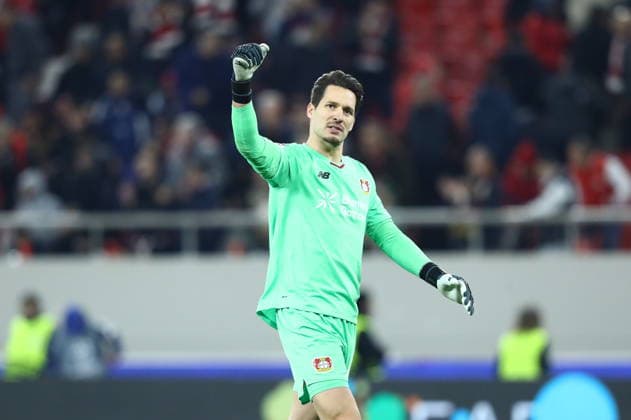 UEFA Champions League - Olympiacos FC vs Bayer 04 Leverkusen - Janis Blaswich goalkeeper of Bayer 04 Leverkusen celebrates at the end of the UEFA Champions League Play-Offs 1st leg soccer match between Olympiacos FC and Bayer 04 Leverkusen in Georgios Karaiskakis Stadium, Piraeus, Greece, on 18 February 2026. IMAGO ONE INCH PRODUCTIONS PIRAEUS GREECE Copyright: xONExINCHxPRODUCTIONSx 6860078