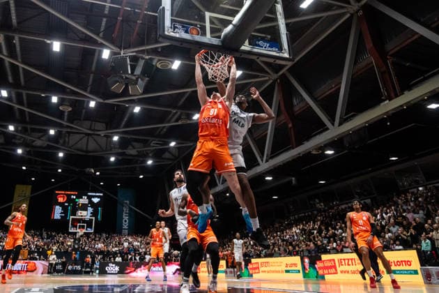 GER, easy Credit Basketball Bundesliga, Niners Chemnitz MLP Academics Heidelberg 18 02 2026, Messe, Chemnitz, GER, easy Credit Basketball Bundesliga, Niners Chemnitz MLP Academics Heidelberg Yordan Minchev Niners Chemnitz, 91 Photo Alexander Trienitz Chemnitz Messe Sachsen Germany