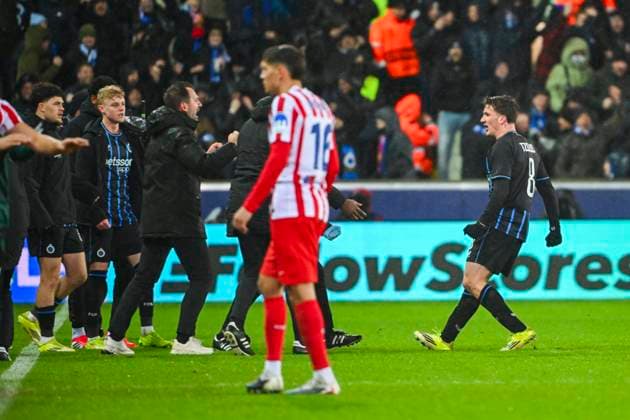 Club Brugge v Atletico de Madrid - UEFA Champions League BRUGGE, BELGIUM - FEBRUARY 18 : Tzolis Christos forward of Club Brugge celebrating scoring a goal during the UEFA Champions League 2025 26 knockout phase play-off match first leg between Club Brugge and Atletico de Madrid on February 18, 2026 in Brugge, Belgium, 18 02 2026 Brugge Belgium  Copyright: xVincentxKalutx