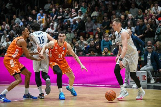 easyCredit Basketball Bundesliga, Matchday 21, Niners Chemnitz MLP Academics Heidelberg 18 02 2026 from 20 Copyright: xEHLxMedia MichelxKöhlerx 20261802-Niners-Heidelberg_102