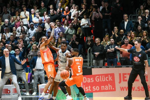 easyCredit Basketball Bundesliga, Matchday 21, Niners Chemnitz MLP Academics Heidelberg 18 02 2026 from 20 Copyright: xEHLxMedia MichelxKöhlerx 20261802-Niners-Heidelberg_113