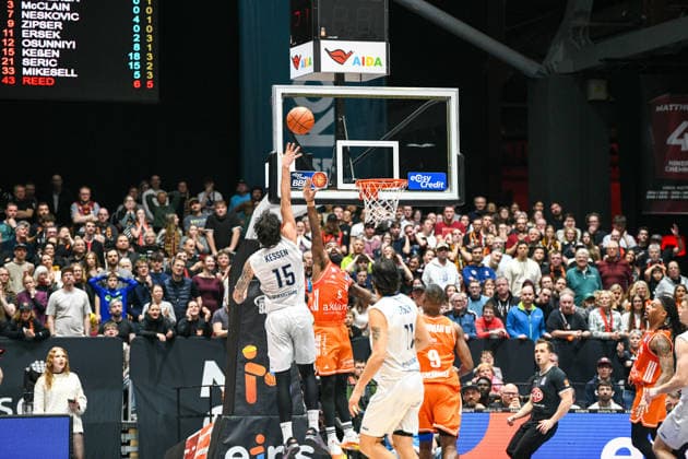 easyCredit Basketball Bundesliga, Matchday 21, Niners Chemnitz MLP Academics Heidelberg 18 02 2026 from 20 Copyright: xEHLxMedia MichelxKöhlerx 20261802-Niners-Heidelberg_124