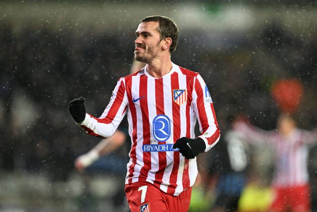 260218 Club Brugge vs Atletico Madrid Antoine Griezmann celebrates after Atletico scored the 0-2 goal during the Uefa Champions League Knock Out play offs first leg in season 2025 - 2026 between Club Brugge KV and Atletico de Madrid on February 18 , 2026 in Brugge, Belgium. (Photo by David Catry Isosport) Brugge Belgium  Copyright: xDavidxCatryx 20260218DC2_3490