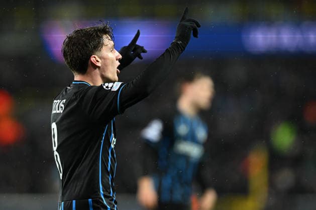 260218 Club Brugge vs Atletico Madrid Christos Tzolis (8) of Club Brugge celebrates after scoring the 3-3 equalizer goal during the Uefa Champions League Knock Out play offs first leg in season 2025 - 2026 between Club Brugge KV and Atletico de Madrid on February 18 , 2026 in Brugge, Belgium. (Photo by David Catry Isosport) Brugge Belgium  Copyright: xDavidxCatryx 20260218DC2_5612