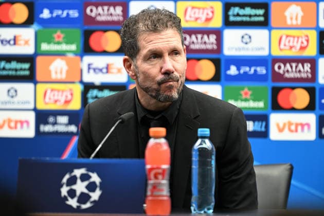 260218 Club Brugge vs Atletico Madrid Head Coach Diego Simeone of Atletico pictured during the Uefa Champions League Knock Out play offs first leg in season 2025 - 2026 between Club Brugge KV and Atletico de Madrid on February 19 , 2026 in Brugge, Belgium. (Photo by David Catry Isosport) Brugge Belgium  Copyright: xDavidxCatryx 20260219DC2_6680