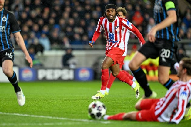 260218 Club Brugge vs Atletico Madrid Ademola Lookman (22) of Atletico pictured in action during the Uefa Champions League Knock Out play offs first leg in season 2025 - 2026 between Club Brugge KV and Atletico de Madrid on February 18 , 2026 in Brugge, Belgium. (Photo by David Catry Isosport) Brugge Belgium  Copyright: xDavidxCatryx 20260218DC2_2090