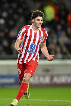 260218 Club Brugge vs Atletico Madrid Julian Alvarez (19) of Atletico celebrates after scoring the 0-1 goal during the Uefa Champions League Knock Out play offs first leg in season 2025 - 2026 between Club Brugge KV and Atletico de Madrid on February 18 , 2026 in Brugge, Belgium. (Photo by David Catry Isosport) Brugge Belgium  Copyright: xDavidxCatryx 20260218DC2_2168