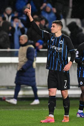 260218 Club Brugge vs Atletico Madrid Nicolo Tresoldi (7) of Club Brugge celebrates after scoring the 2-2 equalizer goal during the Uefa Champions League Knock Out play offs first leg in season 2025 - 2026 between Club Brugge KV and Atletico de Madrid on February 18 , 2026 in Brugge, Belgium. (Photo by David Catry Isosport) Brugge Belgium  Copyright: xDavidxCatryx 20260218DC2_4267