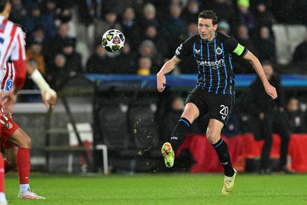 260218 Club Brugge vs Atletico Madrid Hans Vanaken (20) of Club Brugge pictured during the Uefa Champions League Knock Out play offs first leg in season 2025 - 2026 between Club Brugge KV and Atletico de Madrid on February 18 , 2026 in Brugge, Belgium. (Photo by David Catry Isosport) Brugge Belgium  Copyright: xDavidxCatryx 20260218DC2_4392