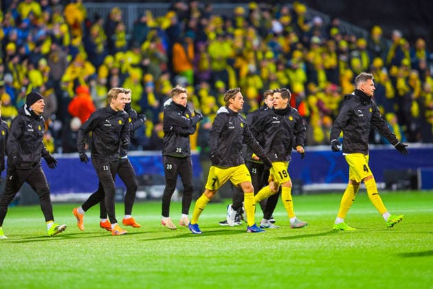 Football, Champions League 2025 2026 Bodo Glimt Inter 3 1 Bodo 20260218 Bodo Glimt players warm up before the Champions League football match between Bodo Glimt and Inter at Aspmyra stadium Photo Thomas Andersen NTB Bodo Norway EDITORIAL USE ONLY RESTRICTED USE FOR BETTING COMPANIES  Copyright: xThomasxAndersenx xNTBx