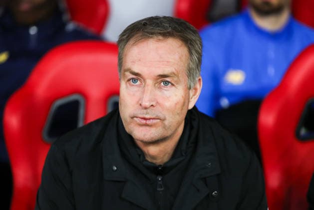 Head Coach Kasper Hjulmand of Bayer Leverkusen during the UEFA Champions League, play-offs 1st leg game between Olympiacos and Bayer 04 Leverkusen at Georgios Karaiskakis Stadium on February 18, 2026, in Piraeus, Greece.  Copyright: xStefanosxKyriazis IPAxSportx xipa-agency.netx xx IPA_71711877 IPA_Agency_IPA71711877