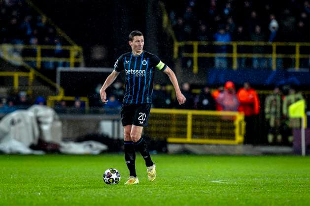 Club Brugge midfielder Hans Vanaken, during the match Club Brugge KV vs Atletico de Madrid at the Jan Breydelstadion for the Champions League KO play offs 1st leg season 2025 2026 in BRUGGE, Belgium on 18 february 2026 Photo by Stefan Koops EYE4IMAGES DeFodi Images