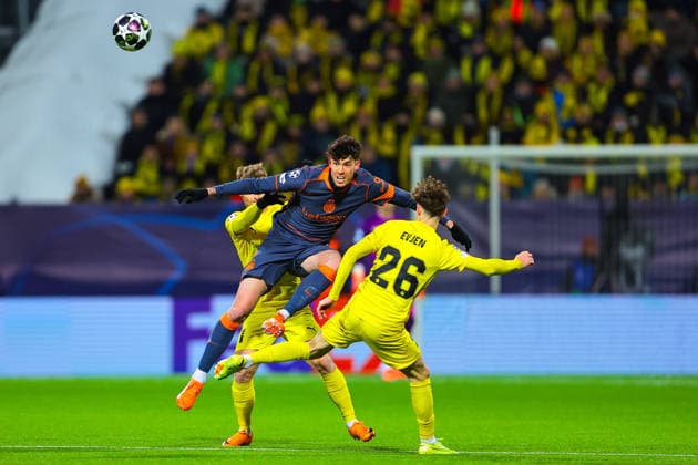 Football, Champions League 2025 2026 Bodo Glimt Inter Bodo 20260218 Inters Alessandro Bastoni and Bodo Glimts Ole Didrik Blomberg in the Champions League football match between Bodo Glimt and Inter at Aspmyra Stadium Photo Thomas Andersen NTB undefined Bodo Norway EDITORIAL USE ONLY RESTRICTED USE FOR BETTING COMPANIES  Copyright: xThomasxAndersenx xNTBx