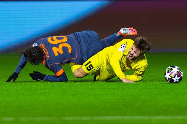 Football, Champions League 2025 2026 Bodo Glimt Inter Bodo 20260218 Inters Matteo Darmian and Bodo Glimts Fredrik Bjorkan in the Champions League football match between Bodo Glimt and Inter at Aspmyra Stadium Photo Thomas Andersen NTB Bodo Norway EDITORIAL USE ONLY RESTRICTED USE FOR BETTING COMPANIES  Copyright: xThomasxAndersenx xNTBx