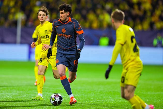 Football, Champions League 2025 2026 Bodo Glimt Inter Bodo 20260218 Inters Alessandro Bastoni in the Champions League football match between Bodo Glimt and Inter at Aspmyra Stadium Photo Thomas Andersen NTB undefined Bodo Norway EDITORIAL USE ONLY RESTRICTED USE FOR BETTING COMPANIES  Copyright: xThomasxAndersenx xNTBx