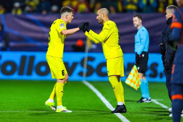 Football, Champions League 2025 2026 Bodo Glimt Inter 3 1 Bodo 20260218 Bodo Glimts Jostein Gundersen is replaced by Haitam Aleesami in the Champions League football match between Bodo Glimt and Inter at Aspmyra Stadium Photo Thomas Andersen NTB Bodo Norway EDITORIAL USE ONLY RESTRICTED USE FOR BETTING COMPANIES  Copyright: xThomasxAndersenx xNTBx