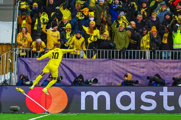 Football, Champions League 2025 2026 Bodo Glimt Inter 3 1 Bodo 20260218 Jens Petter Hauge celebrates after scoring Bodo Glimt s second goal in the Champions League football match between Bodo Glimt and Inter at Aspmyra Stadium Photo Mats Torbergsen NTB Bodo Norway EDITORIAL USE ONLY RESTRICTED USE FOR BETTING COMPANIES  Copyright: xMatsxTorbergsenx xNTBx