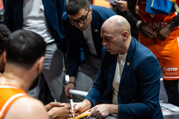 GER, easy Credit Basketball Bundesliga, Niners Chemnitz MLP Academics Heidelberg 18 02 2026, Messe, Chemnitz, GER, easy Credit Basketball Bundesliga, Niners Chemnitz MLP Academics Heidelberg Rodrigo Pastore Head Coach , Niners Chemnitz sms Foto Alexander Trienitz Chemnitz Messe Sachsen Germany