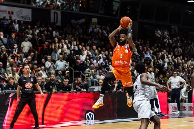 GER, easy Credit Basketball Bundesliga, Niners Chemnitz MLP Academics Heidelberg 18 02 2026, Messe, Chemnitz, GER, easy Credit Basketball Bundesliga, Niners Chemnitz MLP Academics Heidelberg Corey Davis Jr Niners Chemnitz, 5 Foto Alexander Trienitz Chemnitz Messe Sachsen Germany
