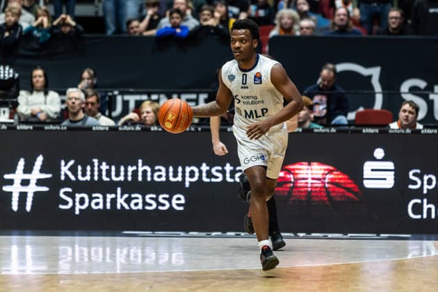 GER, easy Credit Basketball Bundesliga, Niners Chemnitz MLP Academics Heidelberg 18 02 2026, Messe, Chemnitz, GER, easy Credit Basketball Bundesliga, Niners Chemnitz MLP Academics Heidelberg Damariae Horne MLP Academics Heidelberg 0 Foto Alexander Trienitz Chemnitz Messe Sachsen Germany