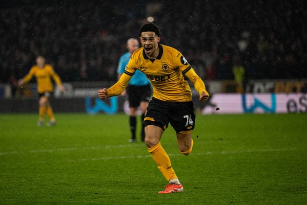 18th February 2026; Molineux Stadium, Wolverhampton, West Midlands, England; Premier League Football, Wolverhampton Wanderers versus Arsenal; Tom Edozie of Wolverhampton Wanderers celebrates after his shot caused the own goal by Riccardo Calafiori of Arsenal in the 4th minute of added time in the second half to make the score 2-2  GodfreyxPitt Content restricted for UK based newspaper