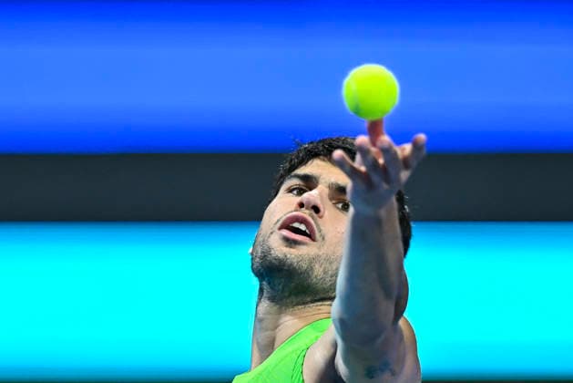 ATP, Tennis Herren QATAR EXXONMOBIL OPEN-ROUND OF 16 Carlos Alcaraz of Spain competes against Valentin Royer of France in the Round of 16 at the ATP men s Qatar ExxonMobil Open 2026 tennis tournament at the Khalifa International Tennis Complex in Doha, Qatar, on February 18 2026. DOHA Qatar Copyright: xNOUSHADx