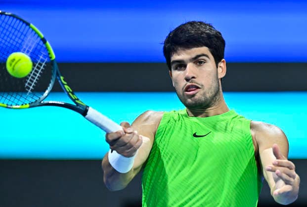 ATP, Tennis Herren QATAR EXXONMOBIL OPEN-ROUND OF 16 Carlos Alcaraz of Spain competes against Valentin Royer of France in the Round of 16 at the ATP men s Qatar ExxonMobil Open 2026 tennis tournament at the Khalifa International Tennis Complex in Doha, Qatar, on February 18 2026. DOHA Qatar Copyright: xNOUSHADx
