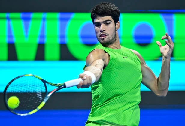 ATP, Tennis Herren QATAR EXXONMOBIL OPEN-ROUND OF 16 Carlos Alcaraz of Spain competes against Valentin Royer of France in the Round of 16 at the ATP men s Qatar ExxonMobil Open 2026 tennis tournament at the Khalifa International Tennis Complex in Doha, Qatar, on February 18 2026. DOHA Qatar Copyright: xNOUSHADx