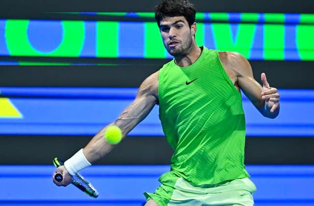 ATP, Tennis Herren QATAR EXXONMOBIL OPEN-ROUND OF 16 Carlos Alcaraz of Spain competes against Valentin Royer of France in the Round of 16 at the ATP men s Qatar ExxonMobil Open 2026 tennis tournament at the Khalifa International Tennis Complex in Doha, Qatar, on February 18 2026. DOHA Qatar Copyright: xNOUSHADx