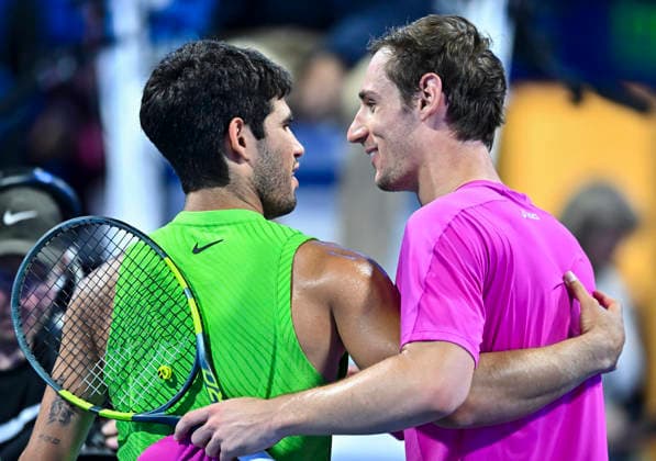 ATP, Tennis Herren QATAR EXXONMOBIL OPEN-ROUND OF 16 Carlos Alcaraz of Spain shake hans with Valentin Royer of France after winning the Round of 16 at the ATP men s Qatar ExxonMobil Open 2026 tennis tournament at the Khalifa International Tennis Complex in Doha, Qatar, on February 18 2026. DOHA Qatar Copyright: xNOUSHADx