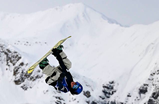 260218 -- LIVIGNO, Feb. 18, 2026 -- Fukada Mari of Japan competes during the snowboard women s slopestyle final at the Milan-Cortina 2026 Olympic Winter games, Winterspiele,Spiele, Summer games in Livigno, Italy, Feb. 18, 2026. MICO2026ITALY-LIVIGNO-OLYMPIC WINTER GAMES-SNOWBOARD-WOMEN S SNOWBOARD SLOPESTYLE-FINAL XiaxYifang  (MICO2026)ITALY-LIVIGNO-OLYMPIC WINTER GAMES-SNOWBOARD-WOMEN S SNOWBOARD SLOPESTYLE-FINAL IMAGO XiaxYifang  imago images 0847987071