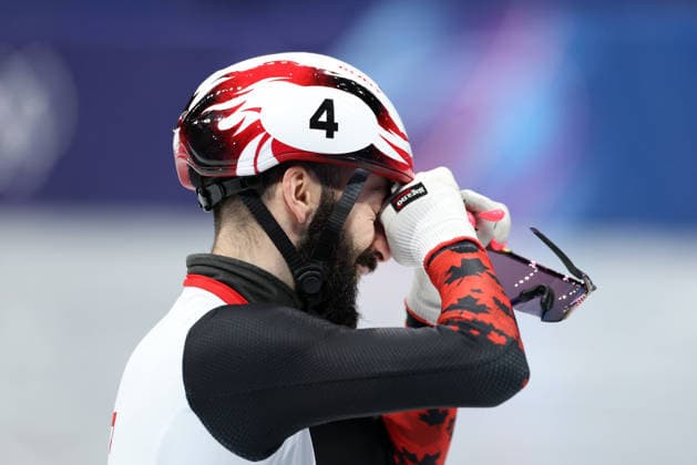 260218 -- MILAN, Feb. 18, 2026 -- Steven Dubois of Canada weeps after the short track Speed skating, Eisschnelllauf men s 500m final A at the Milan-Cortina 2026 Olympic Winter games, Winterspiele,Spiele, Summer games in Milan, Italy, Feb. 18, 2026. MICO2026ITALY-MILAN-OLYMPIC WINTER GAMES-SHORT TRACK SPEED SKATING-MEN S 500M-FINALS LixMing  (MICO2026)ITALY-MILAN-OLYMPIC WINTER GAMES-SHORT TRACK SPEED SKATING-MEN S 500M-FINALS IMAGO LixMing  imago images 0847990034