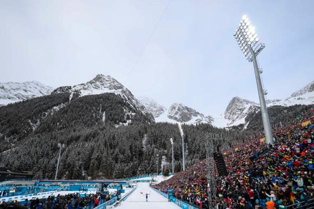 (260219) -- ANTERSELVA, Feb. 19, 2026 -- Julia Simon of France crosses the finish line during the biathlon women s 4x6km relay at the 2026 Milan-Cortina Winter Olympics in Anterselva, Italy, Feb. 18, 2026. ) (MICO2026)ITALY-ANTERSELVA-OLYMPIC Winter games, Winterspiele,Spiele, Summer games BIATHLON-WOMEN S 4x6KM RELAY ZhangxTao 