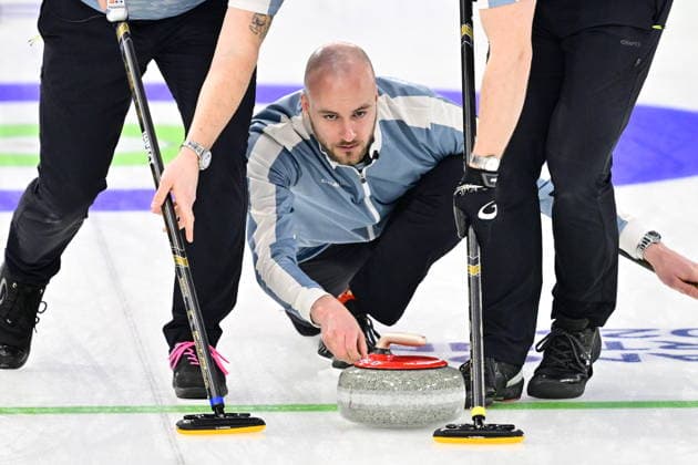 CORTINA, ITALY 20260219 Norway s Magnus Ramsfjell during the men s group stage match, round 12, between Canada and Norway in the Olympic curling in Cortina. *** The image is included in the SPORTS PACKAGE. For others PAYMENT IMAGE *** CORTINA ITALY x10030x *** CORTINA, ITALY 20260219 Norway s Magnus Ramsfjell during the men s group stage match, round 12, between Canada and Norway in the Olympic curling in Cortina The image is included in the SPORTS PACKAGE For others PAYMENT IMAGE CORTINA ITALY x10030x  Copyright: xJonasxEkströmer TTx 2026 OLYMPICS MEN S CURLING CANADA-NORWAY