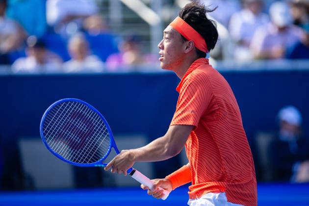 2026 Delray Beach Open - Day 3 - Coleman Wong (Hong Kong) Vs Brandon Nakashima (USA) Coleman Wong of Hong Kong plays against Brandon Nakashima of the USA during their match on Day 3 of the Delray Beach Open at the Delray Tennis Center in Delray Beach, Florida, on February 18, 2026. Delray Beach FL United States  Copyright: xMauricioxPaizx originalFilename:paiz-2026delr260218_np1j8.jpg