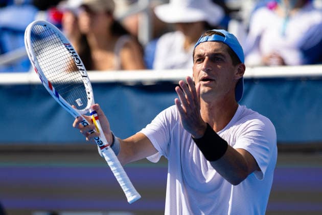 2026 Delray Beach Open - Day 3 - Flavio Cobolli (ITA) Vs Terence Atmane (FRA) Terence Atmane of France reacts against Flavio Cobolli of Italy during their match on Day 3 of the Delray Beach Open at the Delray Tennis Center in Delray Beach, Florida, on February 18, 2026. Delray Beach FL United States  Copyright: xMauricioxPaizx originalFilename:paiz-2026delr260218_npJH8.jpg