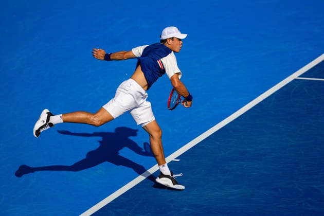 2026 Delray Beach Open - Day 3 - Coleman Wong (Hong Kong) Vs Brandon Nakashima (USA) Brandon Nakashima of the USA plays against Coleman Wong of Hong Kong during their match on Day 3 of the Delray Beach Open at the Delray Tennis Center in Delray Beach, Florida, on February 18, 2026. Delray Beach FL United States  Copyright: xMauricioxPaizx originalFilename:paiz-2026delr260218_npwbt.jpg