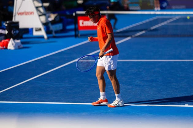 2026 Delray Beach Open - Day 3 - Coleman Wong (Hong Kong) Vs Brandon Nakashima (USA) Coleman Wong of Hong Kong pumps his fist against Brandon Nakashima of the USA during their match on Day 3 of the Delray Beach Open at the Delray Tennis Center in Delray Beach, Florida, on February 18, 2026. Delray Beach FL United States  Copyright: xMauricioxPaizx originalFilename:paiz-2026delr260218_npLTe.jpg