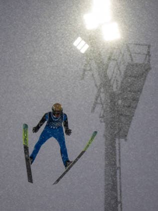 OLYMPICS - Winter Olympic Games, Olympische Spiele, Olympia, OS Milano Cortina 2026 PREDAZZO,ITALY,19.FEB.26 - OLYMPICS, NORDIC SKIING, NORDIC COMBINED, Ski jumping, Skispringen, Ski, nordisch - Winter Olympic Games Milano Cortina 2026, team sprint, large hill. Image shows Ilkka Herola (FIN).  GEPAxpictures xOliverxLerch
