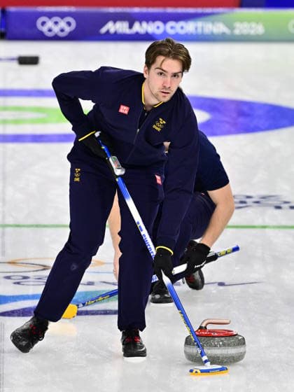 CORTINA, ITALY 20260219 during the men s group stage match, round 12, between Sweden and the Czech Republic in the Olympic curling in Cortina. *** The image is included in the SPORTS PACKAGE. For others PAYMENT IMAGE *** CORTINA ITALY x10030x *** CORTINA, ITALY 20260219 during the men s group stage match, round 12, between Sweden and the Czech Republic in the Olympic curling in Cortina The image is included in the SPORTS PACKAGE For others PAYMENT IMAGE CORTINA ITALY x10030x  Copyright: xJonasxEkströmer TTx 2026 OLYMPICS MEN S CURLING SWEDEN-CZECH REPUBLIC