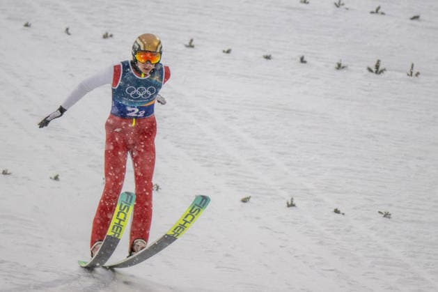 OLYMPICS - Winter Olympic Games, Olympische Spiele, Olympia, OS Milano Cortina 2026 PREDAZZO,ITALY,19.FEB.26 - OLYMPICS, NORDIC SKIING, NORDIC COMBINED, Ski jumping, Skispringen, Ski, nordisch - Winter Olympic Games Milano Cortina 2026, team sprint, large hill. Image shows Milosz Krzempek (POL).  GEPAxpictures xOliverxLerch