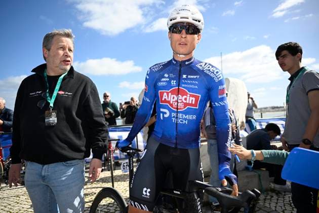 Volta Algarve 2026 Stage 2 FOIA (MONCHIQUE), PORTUGAL - FEBRUARY 19 : Philipsen Jasper (BEL) of Alpecin - Premier Tech during stage 2 of the 52th edition of Volta Algarve an UCI ProSeries 2.Pro cycling road race stage for Men Elite of 147.2 km with start in Portimao and finish in Foia (Monchique) on February 19, 2026 in Foia (Monchique), Portugal, 19 02 2026 ( Motordriver Guy De Vuyst - Foia (Monchique) Portugal  Copyright: xNicoxVereeckenx