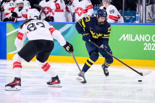 260219 Thea Johansson of Sweden in the women s Ice hockey, Eishockey bronze medal game between Switzerland and Sweden during day 13 of the 2026 Winter Olympics on February 19, 2026 in Milan. Photo: Emma Wallskog BILDBYRAN kod EW EW0642 ishockey ice hockey Olympic Games, Olympische Spiele, Olympia, OS olympics winter olympics os ol olympiska spel vinter-os olympiske leker milano cortina 2026 milan cortina 2026 milano cortina 2026 olympic games milano cortina 2026 winter olympic games milano cortina-os milano cortina-ol vinter-ol 13 bbeng sverige sweden switzerland schweiz dam bronsmatch *** 260219 Thea Johansson of Sweden in the women s ice hockey bronze medal game between Switzerland and Sweden during day 13 of the 2026 Winter Olympics on February 19, 2026 in Milan Photo Emma Wallskog BILDBYRAN kod EW EW0642 ishockey ice hockey olympic games olympics winter olympics os ol olympiska spel vinter os olympiske leker milano cortina 2026 milan cortina 2026 milano cortina 2026 olympic games milano cortina 2026 winter olympic games milano cortina os milano cortina ol vinter ol 13 bbeng sverige sweden switzerland schweiz dam bronsmatch  Copyright: EMMAxWALLSKOG BB260219EW008