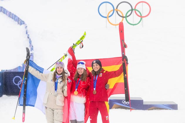 260219 Emily Harrop of France, Marianne Fatton of Switzerland and Ana Alonso Rodriguez of Spain celebrate afte women s ski mountaineering sprint final during day 13 of the 2026 Winter Olympics on February 19, 2026 in Bormio. Photo: Vegard Grott BILDBYRAN kod VG VG0887 bbeng Olympic Games, Olympische Spiele, Olympia, OS olympics winter olympics os ol olympiska spel vinter-os olympiske leker milano cortina 2026 milan cortina 2026 milano cortina 2026 olympic games milano cortina 2026 winter olympic games milano cortina-os milano cortina-ol vinter-ol ski mountaineering skimo randonee randonnÃ e jubel *** 260219 Emily Harrop of France, Marianne Fatton of Switzerland and Ana Alonso Rodriguez of Spain celebrate afte women s ski mountaineering sprint final during day 13 of the 2026 Winter Olympics on February 19, 2026 in Bormio Photo Vegard Grott BILDBYRAN code VG VG0887 bbeng olympic games olympics winter olympics os ol olympic games winter os olympic games milano cortina 2026 milan cortina 2026 milano cortina 2026 olympic games milano cortina 2026 winter olympic games milano cortina os milano cortina ol winter ol ski mountaineering skimo randonee randonnÃ e jubel  Copyright: VEGARDxGRoTT BB260219VG048