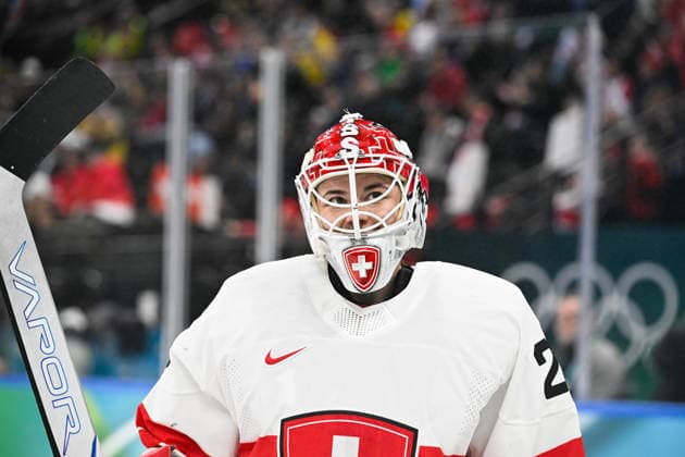MILANO, ITALIEN 20260219 Schweiz malvakt Andrea Brändli under damernas bronsmatch i ishockey mellan Schweiz och Sverige i Santagiulia Arena under OS i Milano. *** Bilden ingar i SPORTPAKET. För övriga BETALBILD *** MILANO ITALIEN x10070x *** MILANO, ITALY 20260219 Switzerlands goalkeeper Andrea Brändli during the womens ice hockey bronze medal match between Switzerland and Sweden at the Santagiulia Arena during the Milan Olympics Picture in SPORT PACKAGE For others PAY PICTURE MILANO ITALY x10070x  Copyright: xJessicaxGow TTx OS 2026 ISHOCKEY SCHWEIZ-SVERIGE BRONSMATCH